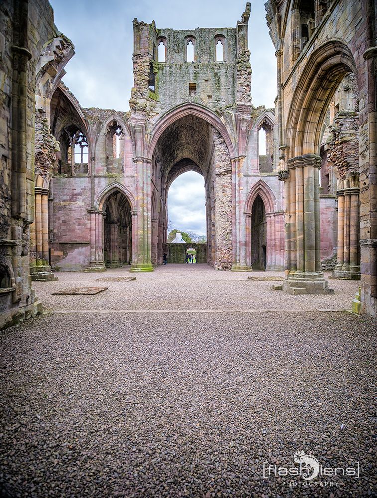 01 Melrose Abbey 003