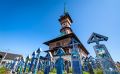 03 froehlicher friedhof