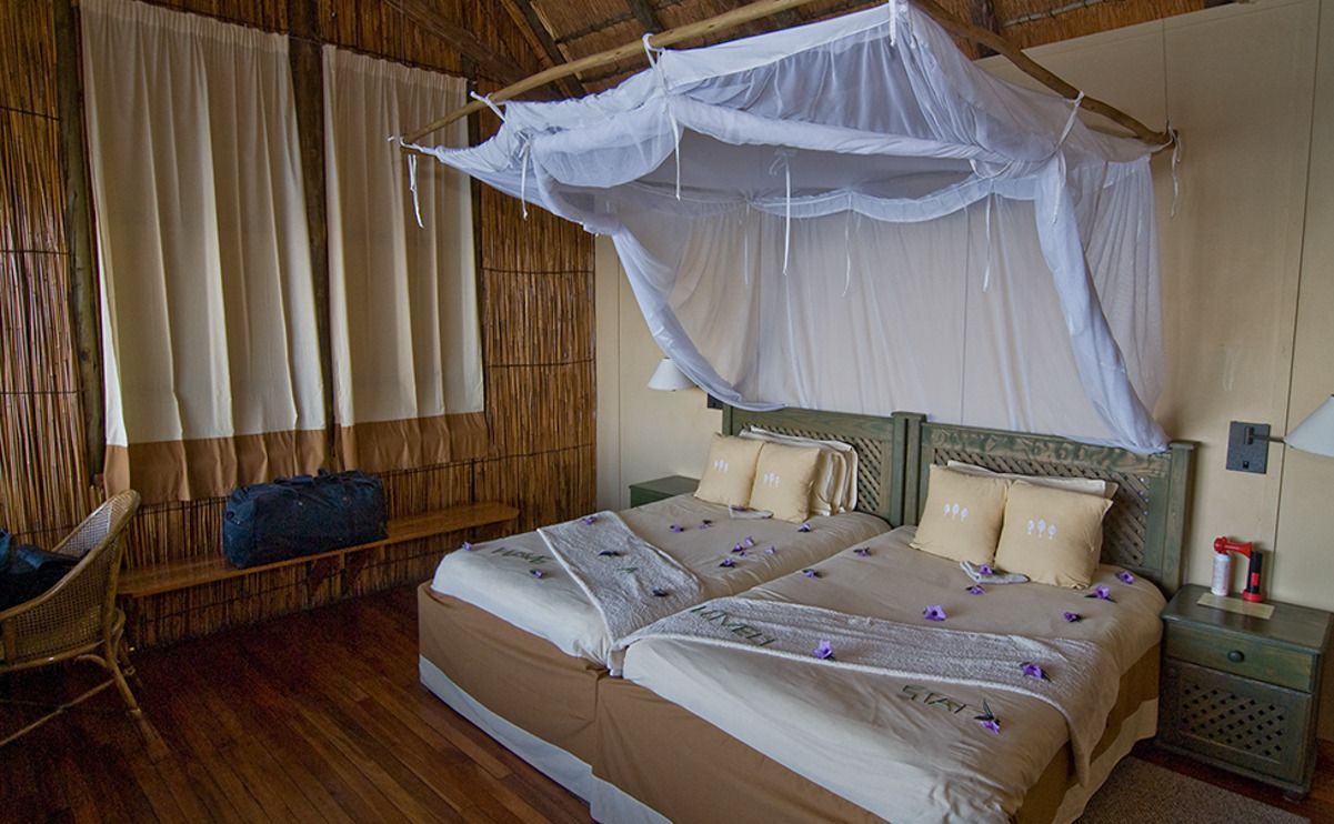 12 xugano lodge