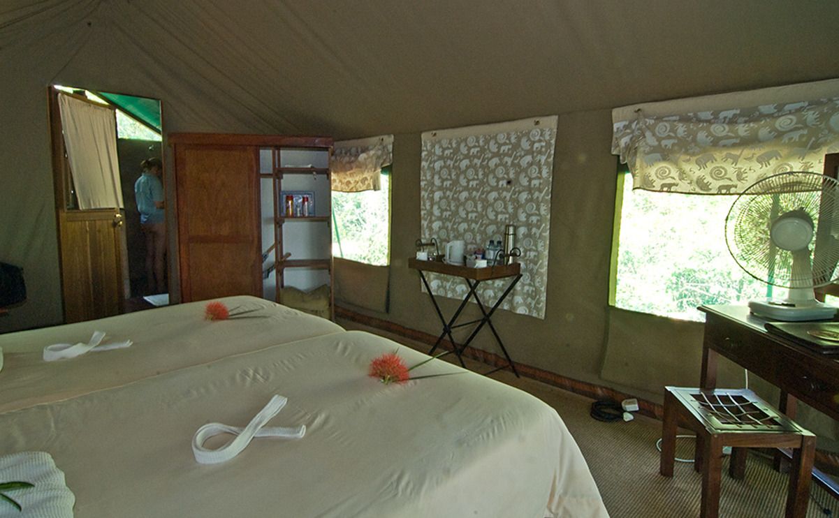 12 xugano lodge