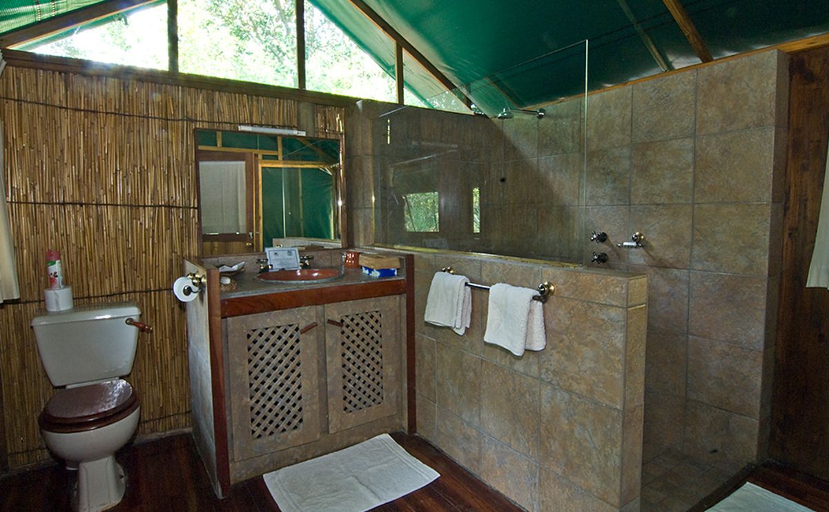 12 xugano lodge